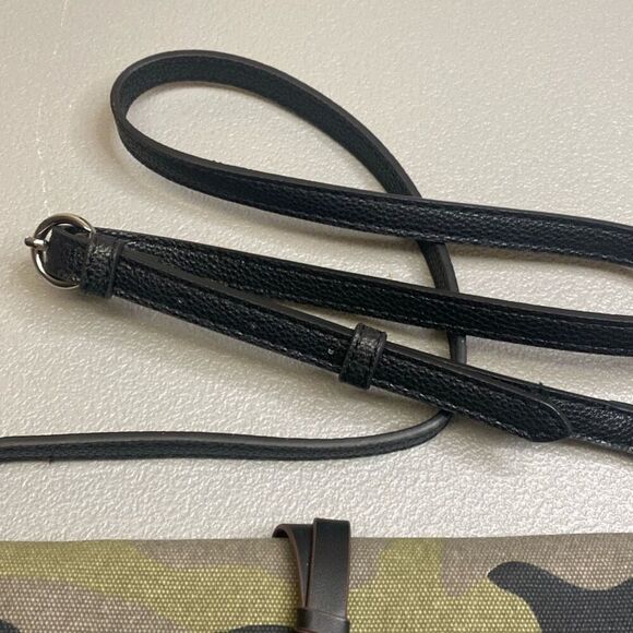 Camo & Floral Bellamy Stella & Dot Clutch Pouch Travel Envelope Bag 12”x8.5” - Picture 2 of 9